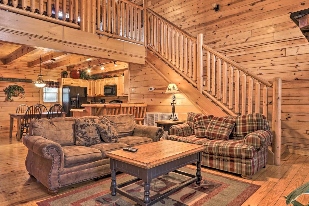 Pigeon Forge Cabin With Games, 1 Mi To Parkway! エクステリア 写真