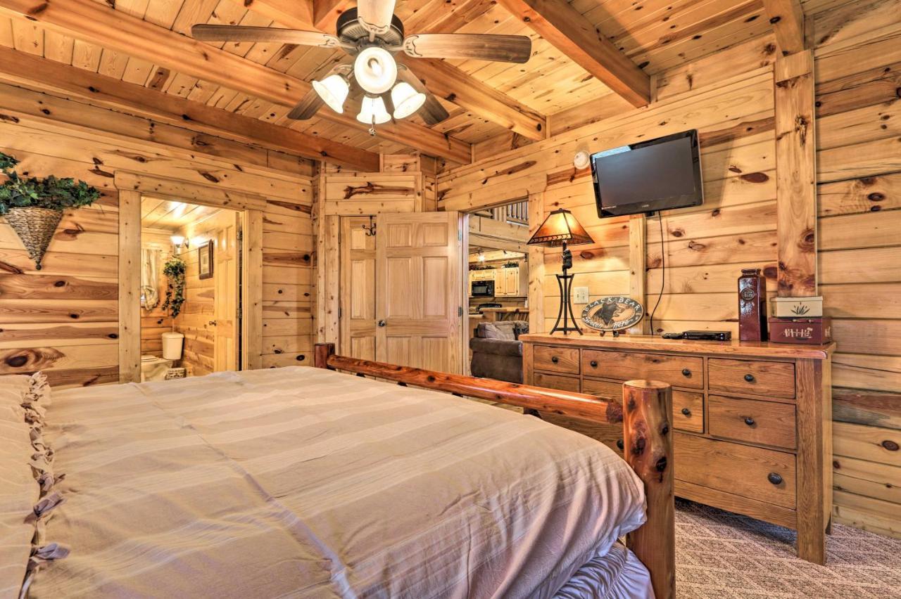 Pigeon Forge Cabin With Games, 1 Mi To Parkway! エクステリア 写真