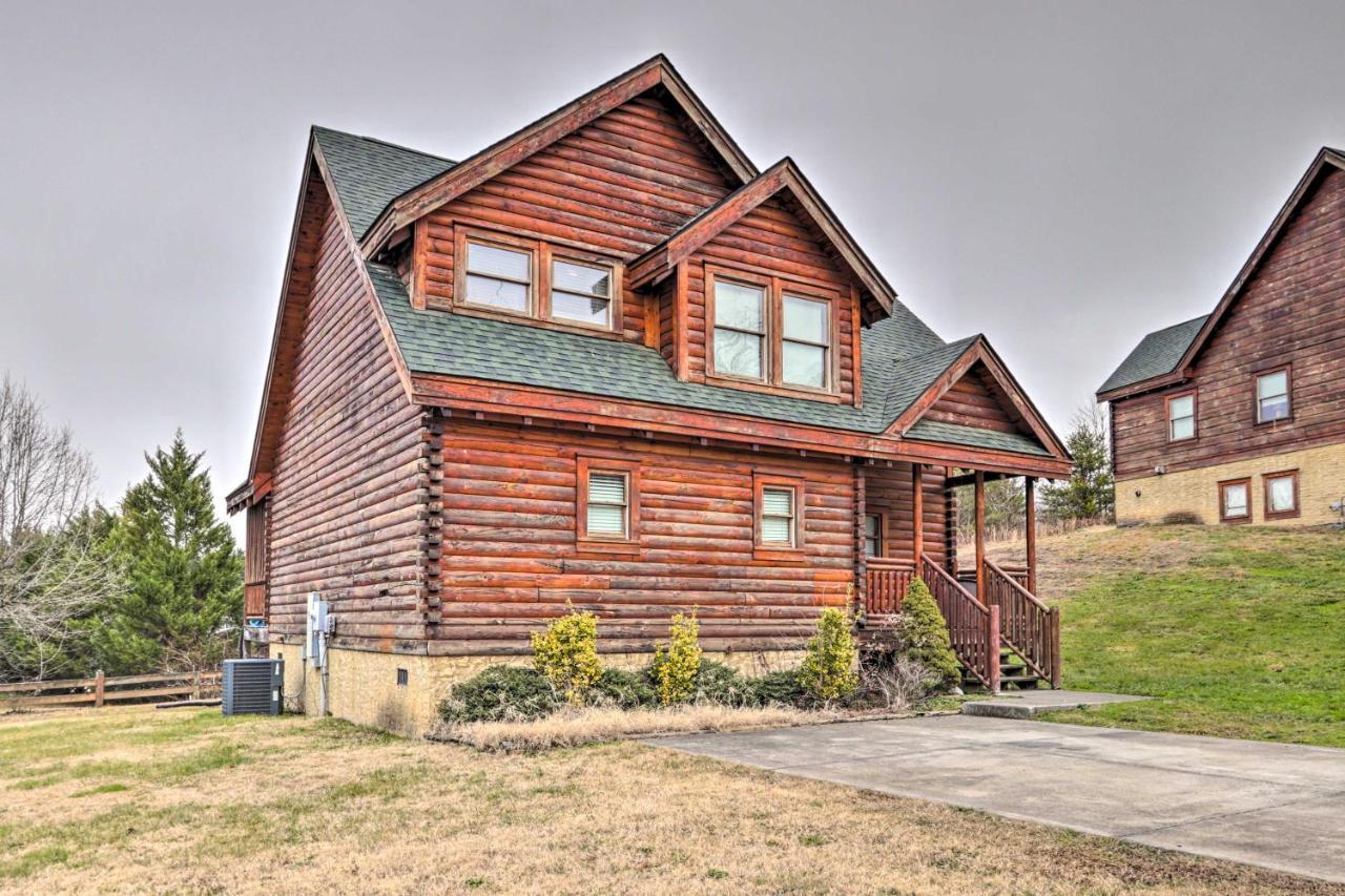 Pigeon Forge Cabin With Games, 1 Mi To Parkway! エクステリア 写真