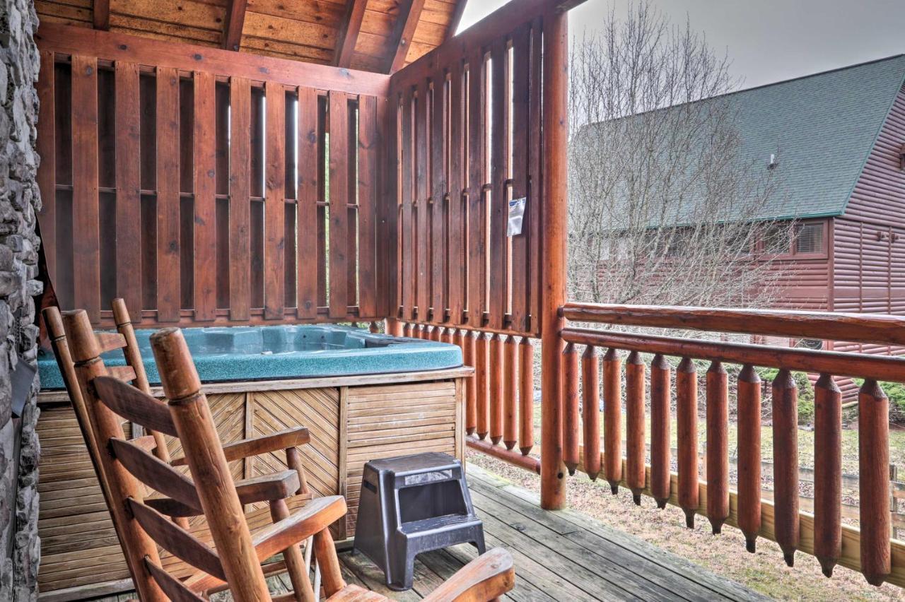 Pigeon Forge Cabin With Games, 1 Mi To Parkway! エクステリア 写真
